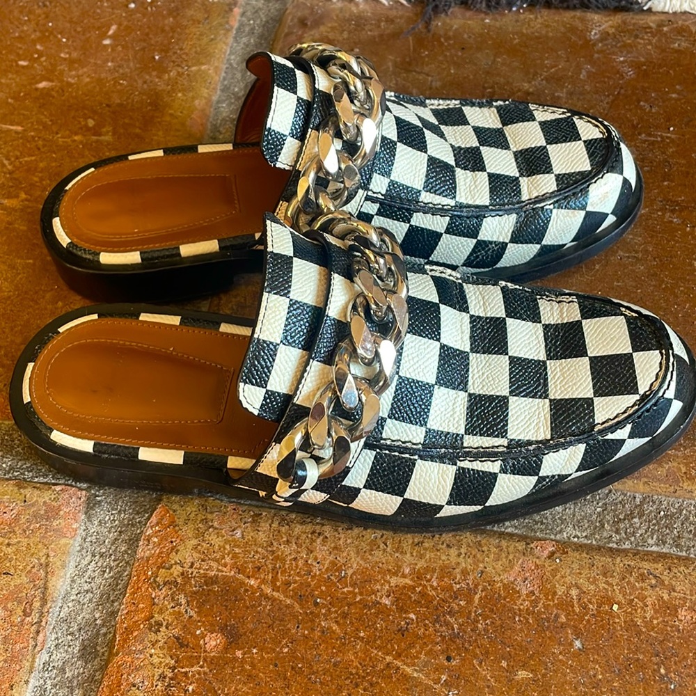 Givenchy leather slide mules with silver chain- checker print - size 39